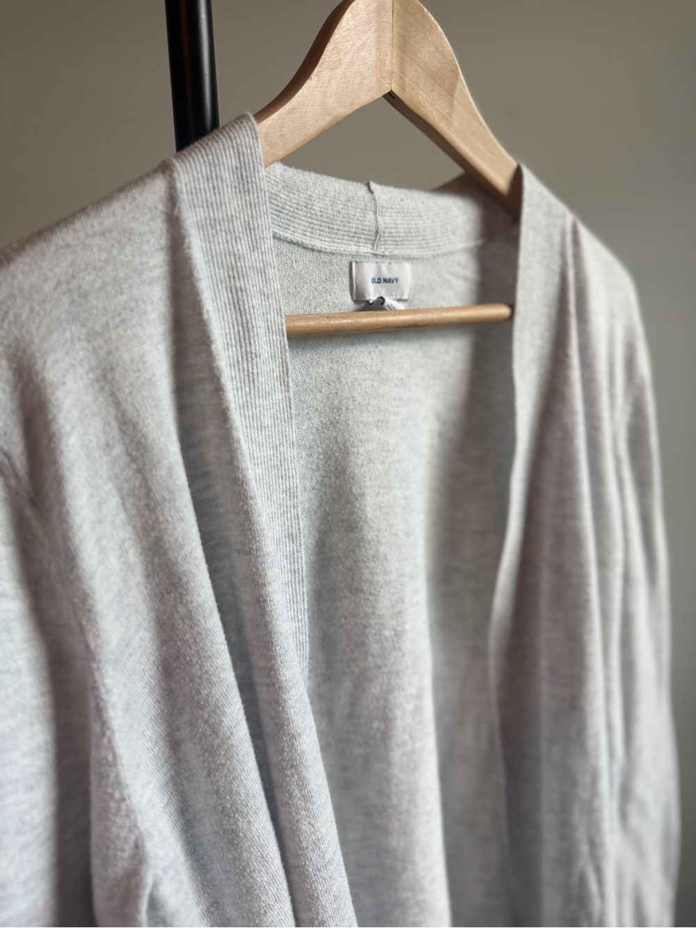Old Navy Light Gray Open-Front Cardigan - Picture 2 of 3